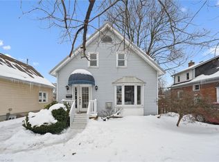 56 John St W, Waterloo, ON N2L 1B4