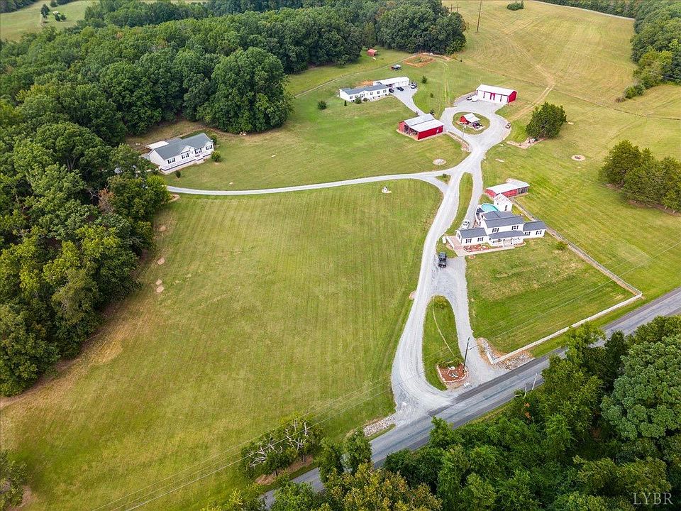 1st image of 29 Miller Village Ln