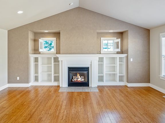 4th image of 8378 Nightingale Ct