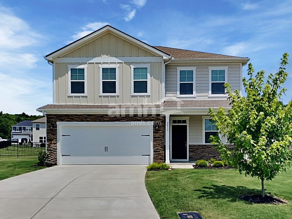 1st image of 2013 Bennett Dr