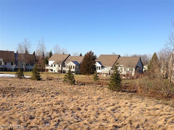 2nd image of 2500 Highridge Hills Ln SE
