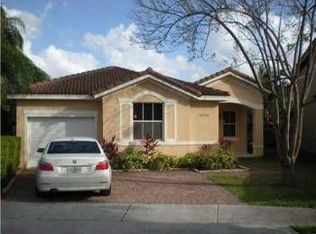 15430 SW 38th Ter, Miami, FL 33185