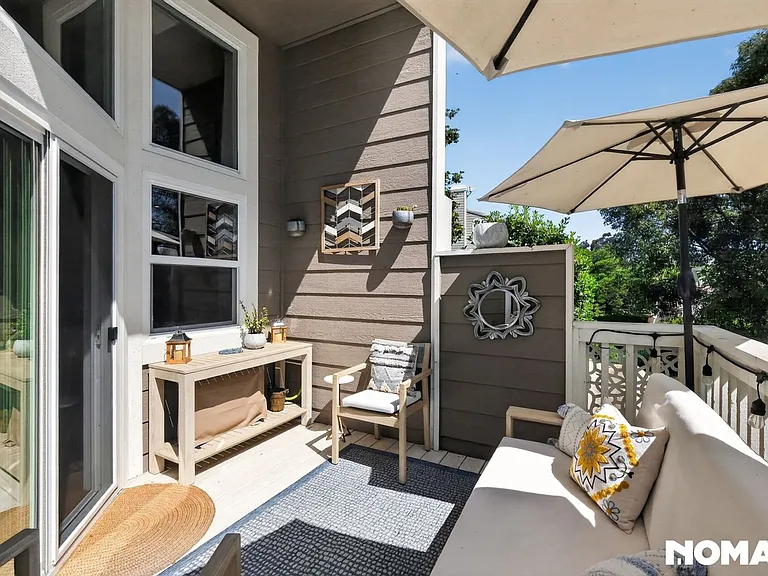 33192 Ocean Rdg — Photo 17