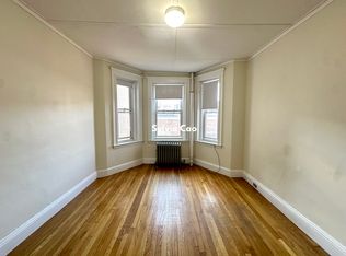 1179 Boylston St APT 3, Boston, MA 02215