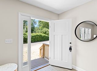 69 Wood St, Hanson, MA 02341