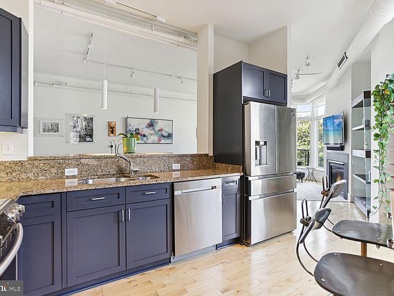 5th image of 1700 Kalorama Rd NW APT 312