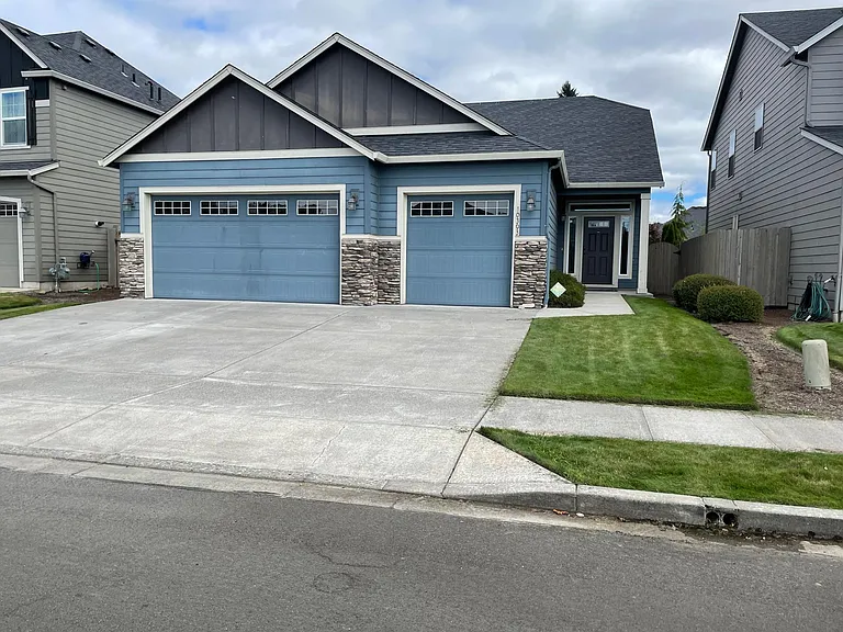 10303 NE 143rd Ave — Photo 23