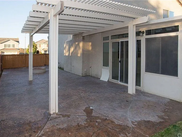 31625 Loma Linda Rd — Photo 10