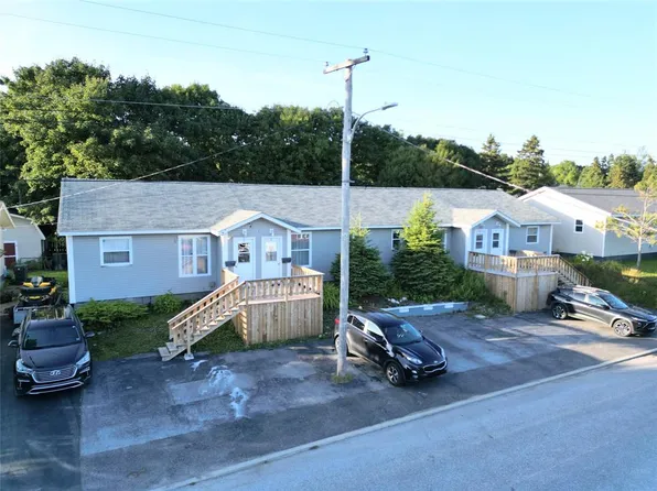 41 Pleasant Avenue, Stephenville, NL A2N1R9