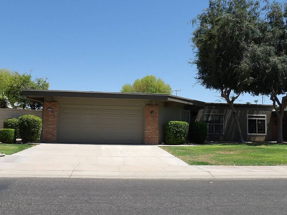 1st image of 10320 W Pineaire Dr