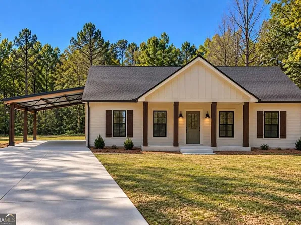 145 Walraven Pl, Dallas, GA 30132