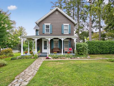 58 Grove Street, Glenwood Landing, NY, 11547