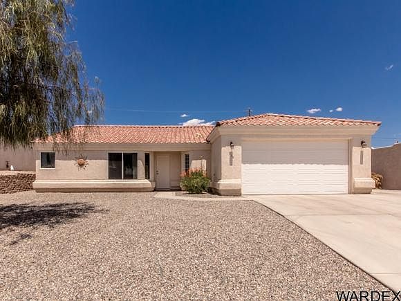 1st image of 920 Pueblo Dr