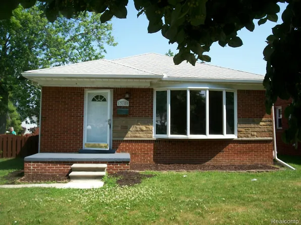 13180 Netherwood St, Southgate, MI 48195