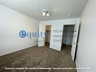 272 E Fort Union Blvd — Photo 11