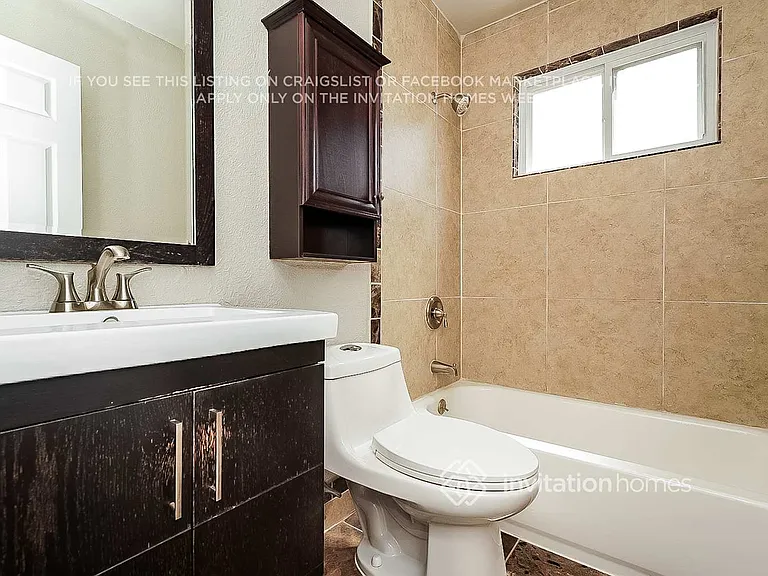 10530 W 106th Pl — Photo 10