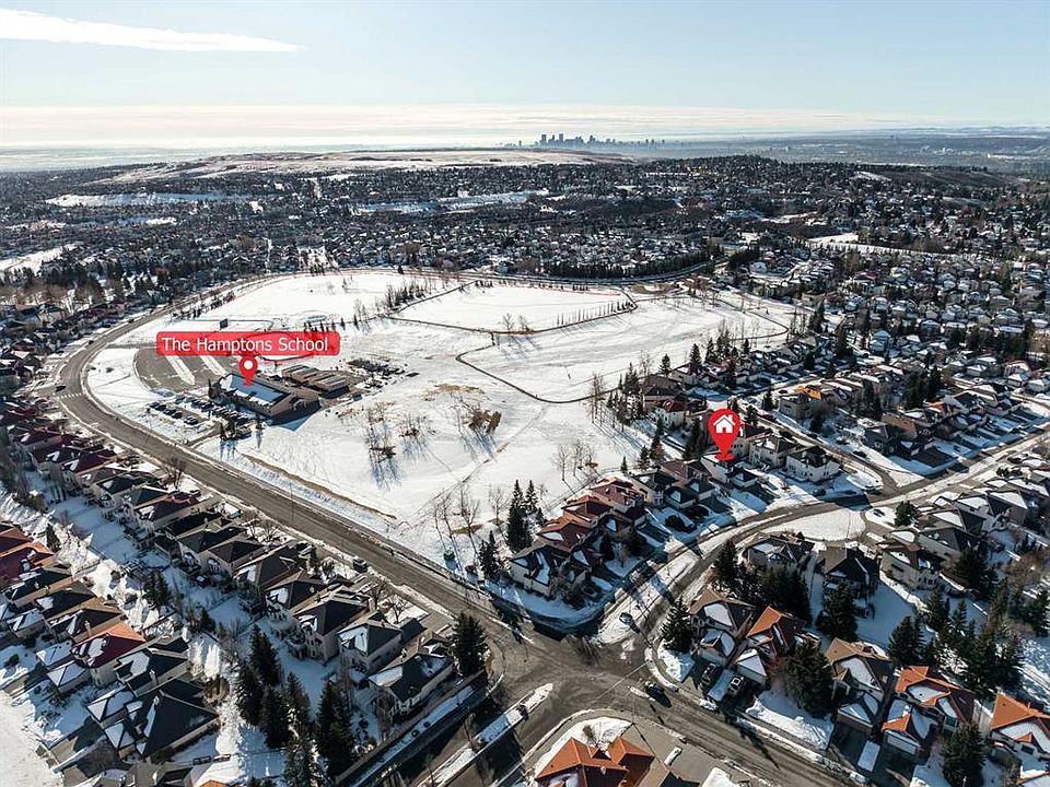 1st image of 28 Hamptons Rise NW