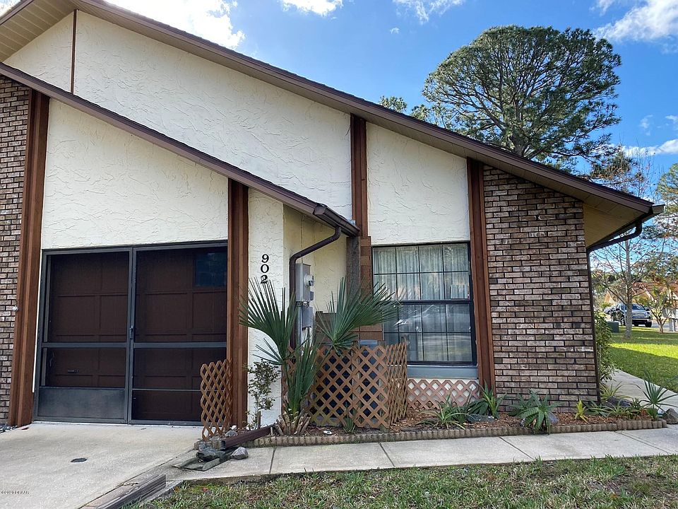 1st image of 902 Stonybrook Cir