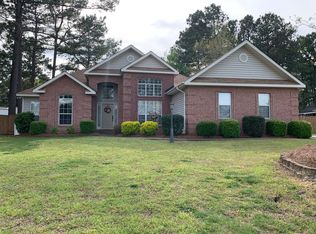 109 Dundee Pass, Byron, GA 31008