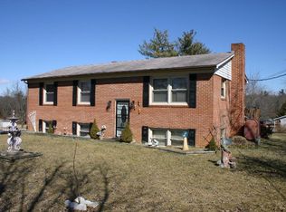 10022 Terrace Run, Grottoes, VA 24441