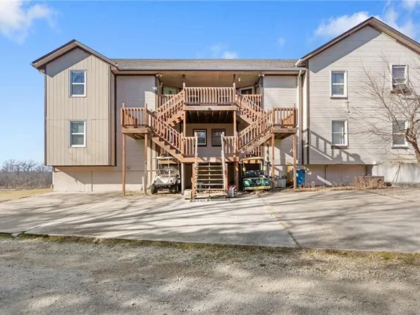 30204 Sassafras Dr #D, Warsaw, MO 65355