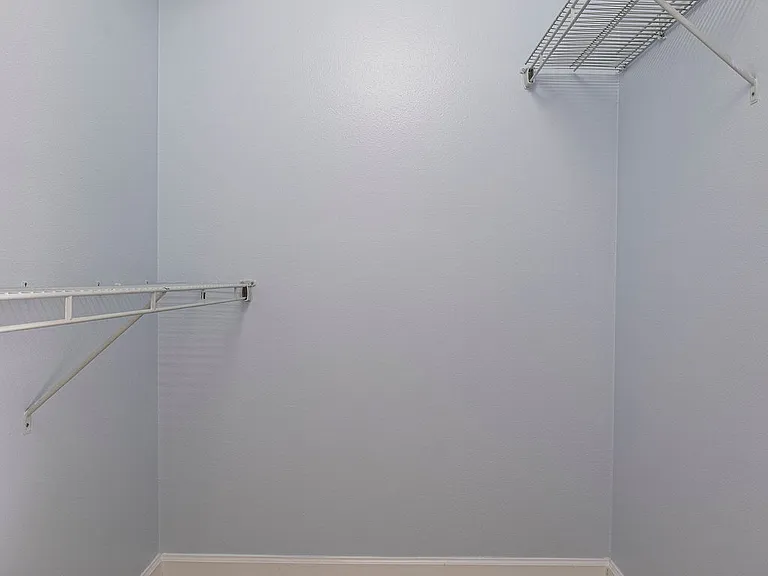23 Royal Palm Point #B — Photo 28