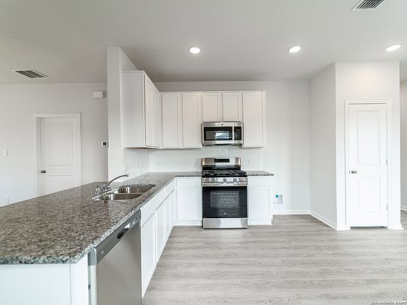 6th image of this home