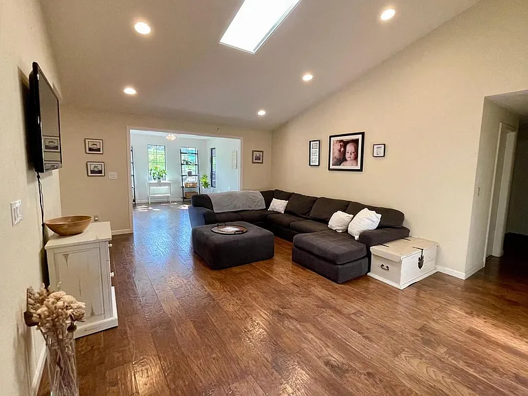 2446 Heritage Way — Photo 20