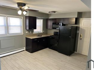 6711 S Chappel Ave APT 2E, Chicago, IL 60649