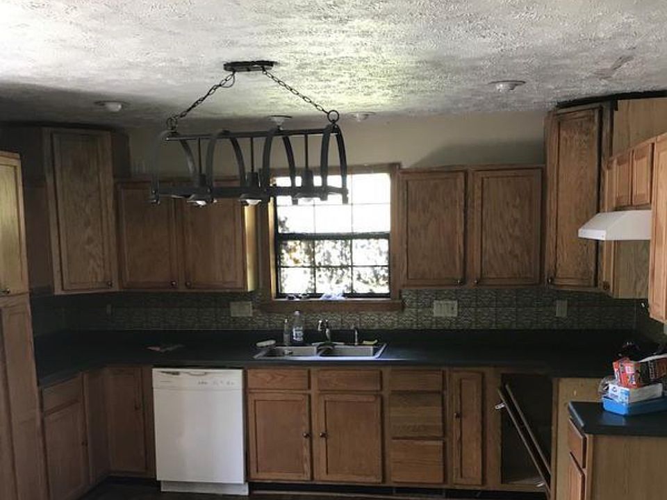 2nd image of 65 Barbara Isbell Ln