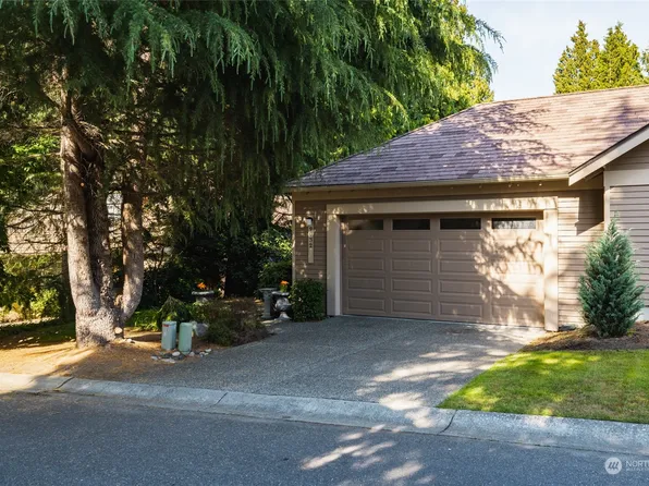 9032 Gleneagle Drive, Blaine, WA 98230