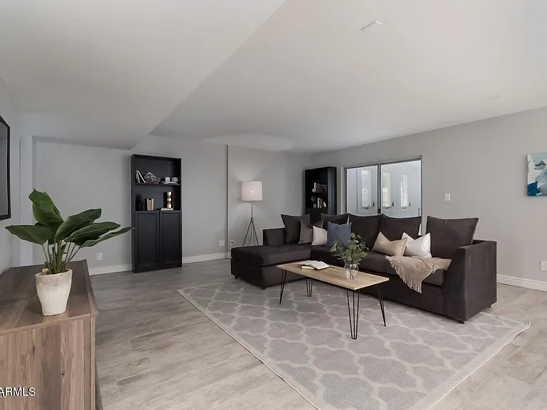 4614 S Kachina Dr — Photo 14