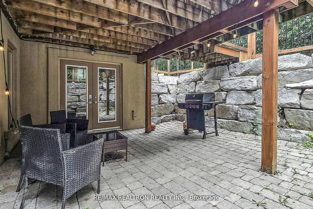 Building Photo - 44 Tefley Rd #BASEMENT