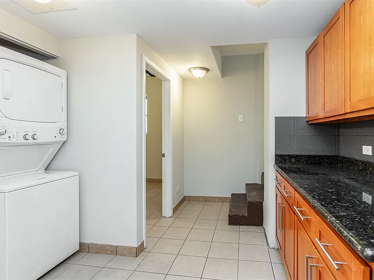 Kitchen - Washer & Dryer