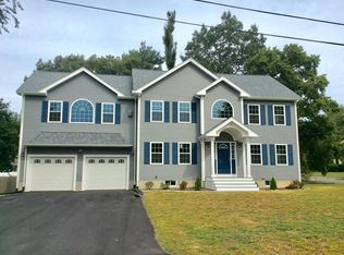 7 Maple Ave, Scituate, MA 02066