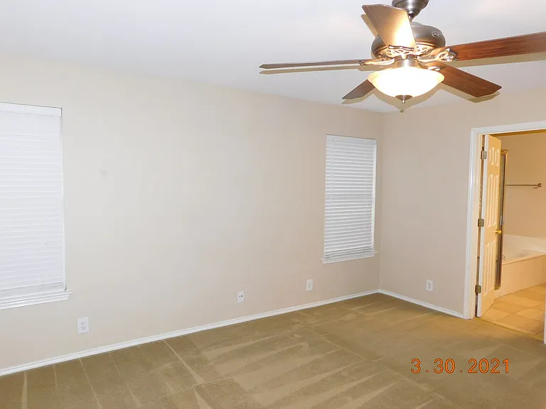 8926 Valhalla — Photo 6