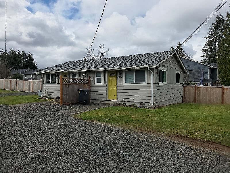 1st image of 2907 30th Ave SE