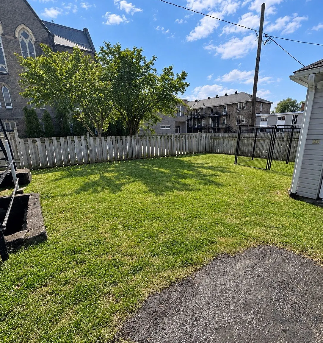 2 bed, $1,850 — Photo 2
