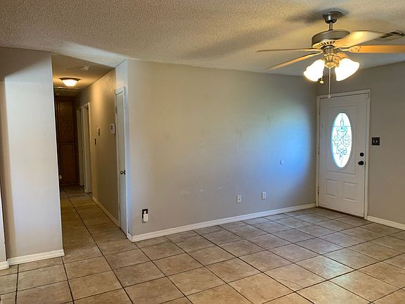 2nd image of 8557 E 38th Pl