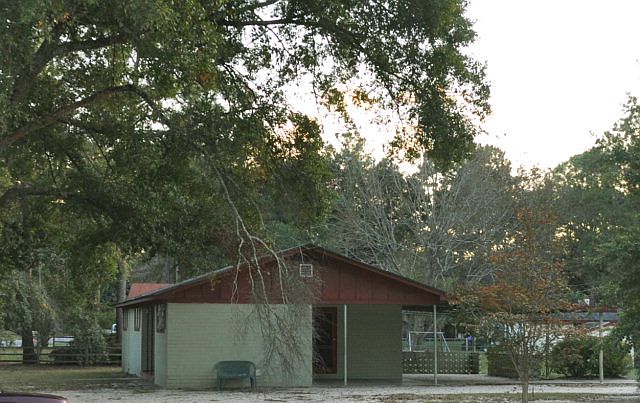 2nd image of 701 S Magnolia St