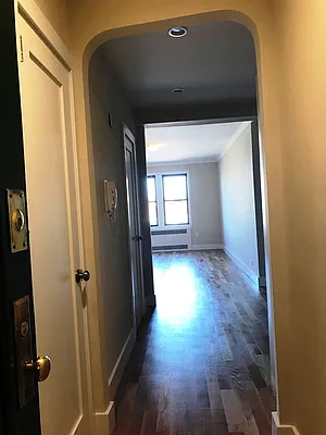 Rented by Prime Realty | media 38