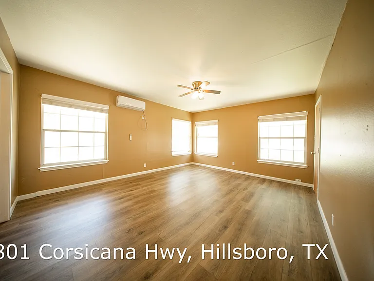801 Corsicana Hwy — Photo 11