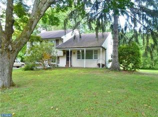 11 Eisenhower Dr, Malvern, PA 19355