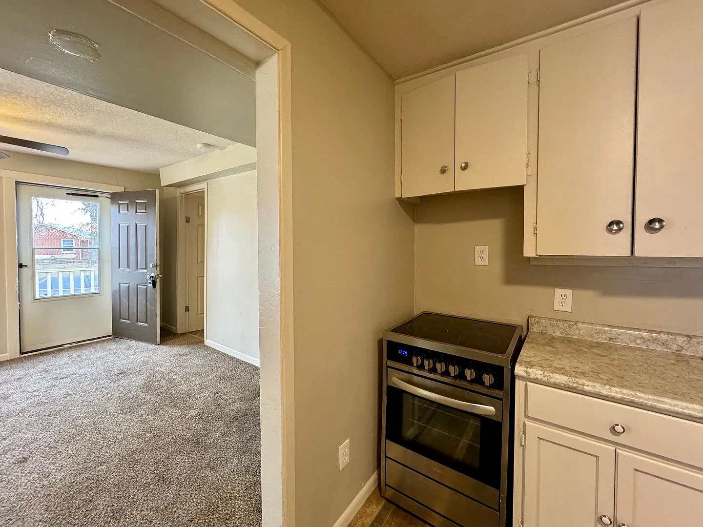 Affordable 2-Bedroom South Wichita — Photo 4