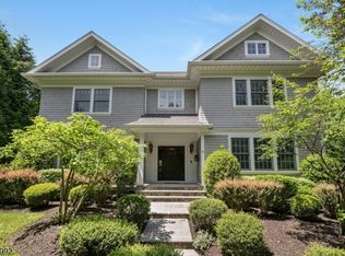 8 Templar Way, Summit City, NJ 07901