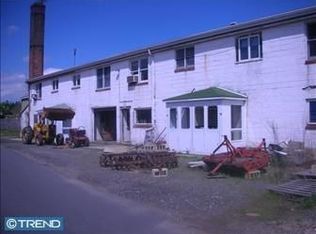 73 S Main St, Cranbury, NJ 08512