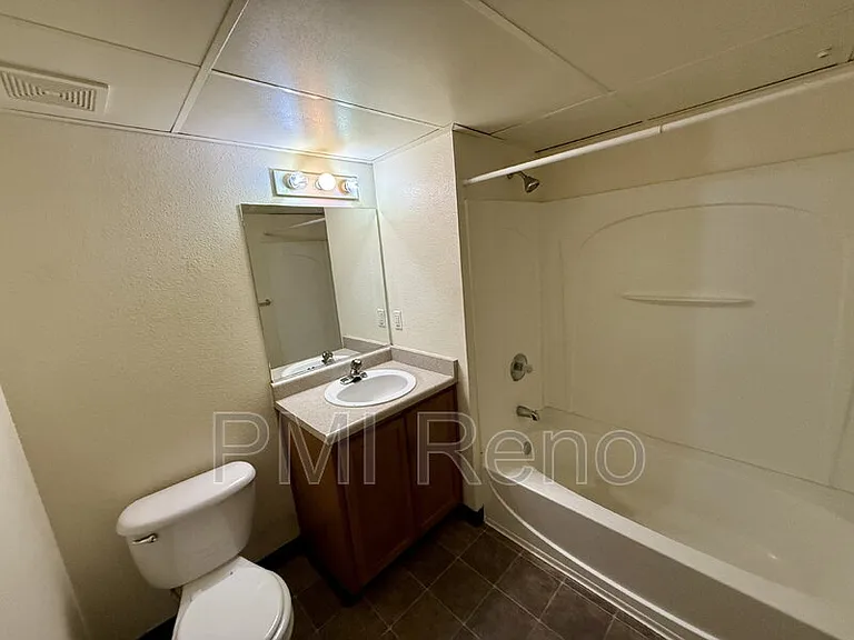 Big Horn Apartments — Photo 64