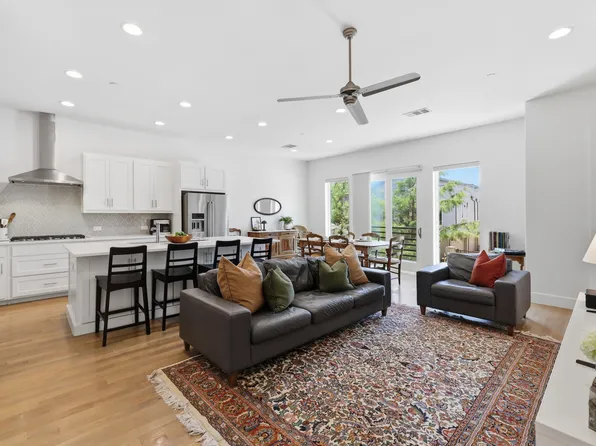 1282 N Prairie Ave, Dallas, TX 75204