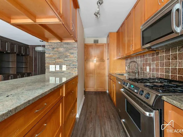 180 W End Ave APT 4F, New York, NY 10023