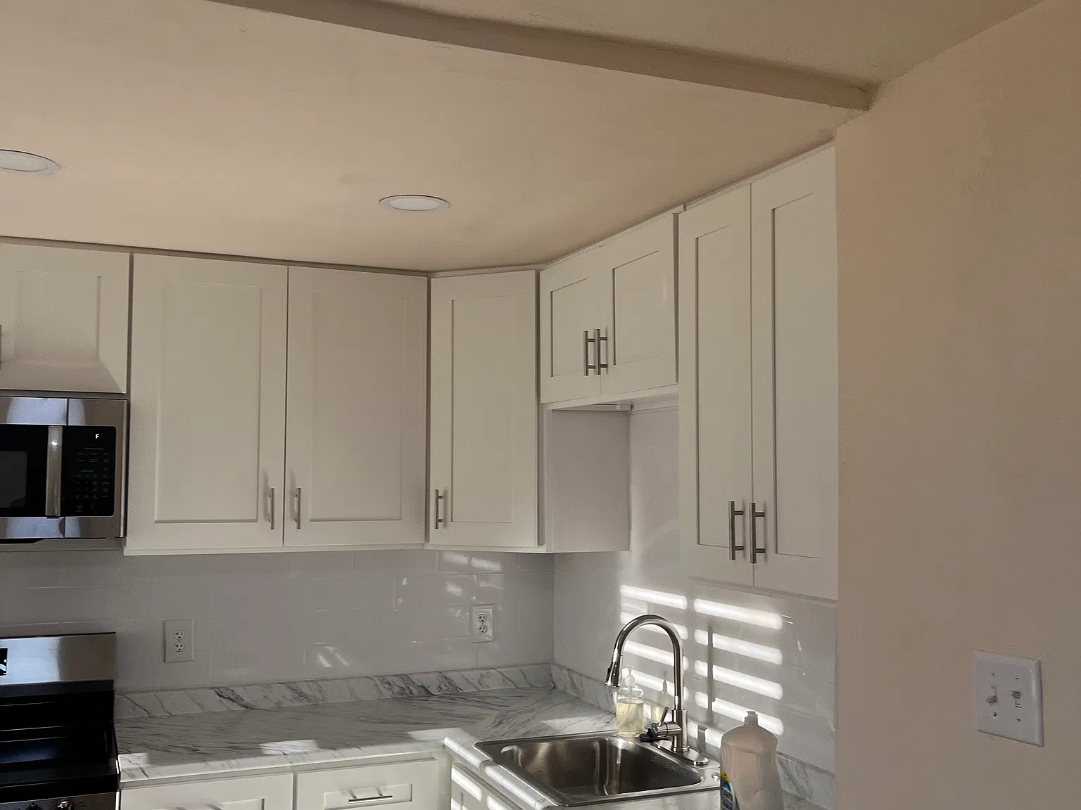 2 bed, 928 sqft, $1,600 — Photo 3